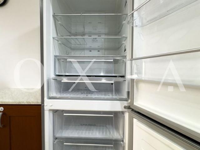 OX652 Mobilat Utilat, Sagului Shopping City