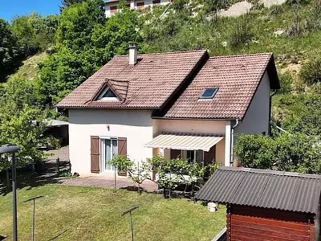 Oyonnax 01100 Achat / Vente maison 7 pièces t7