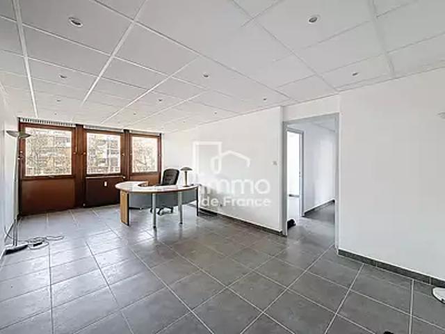 Oyonnax 01100 Achat / Vente divers 5 pièces