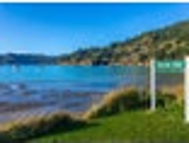 Oyster Bay Escape