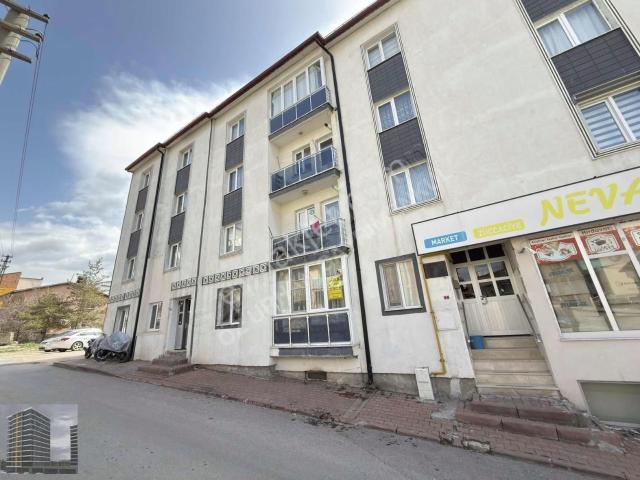 Öz Urhanlar Emlaktan İstiklal Mah De Satılık 3+1 Daire