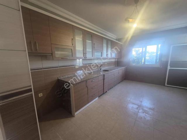 Öz Yıldız Emlaktan Çeltikçi Mahallesinde 3+1 Kiralık Daire