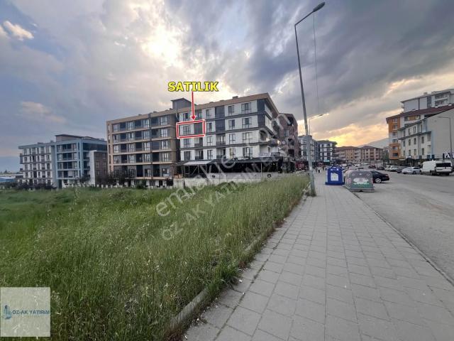 Öz ak Tan West Side Sitesinde Kaçırılmayacak 1+1 Satılık Daire