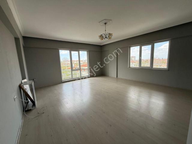 Özçelebi'den Parkhayat Yanı 3+1 Kiralık Daire Hastane Yanı