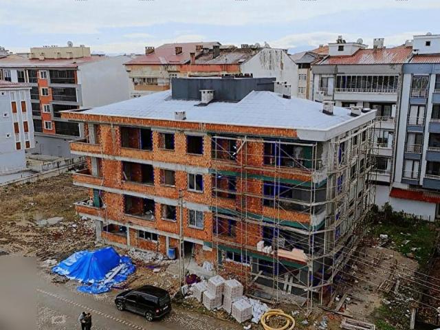 ÖZ EMMAX GAYRİMENKULDEN ORTA MAH. SATILIK LÜKS 2+1 DAİRE