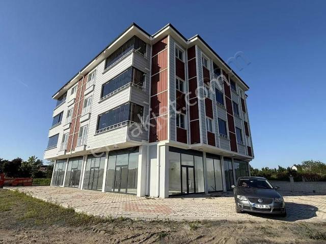 Öz emmaxtan Adapark Doğal Yaşam Yolu Üzeri Kiralık 3+1 Daire