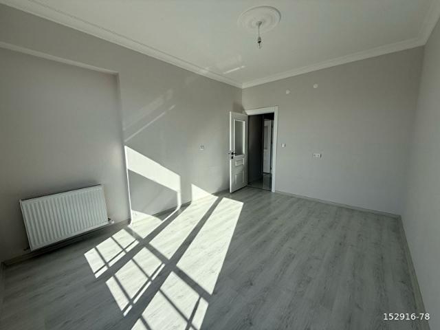 ÖZ GAYE EMLAKTAN DEVELİ HARMAN MAHALLESİ TEKİR CADDESİ ÜZERİNDE SATILIK LÜKS DAİRE
