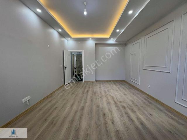 Öz Güler Gayrimenkulden Merkezi Konum Bahçe Kat Satılık Sıfır2+1