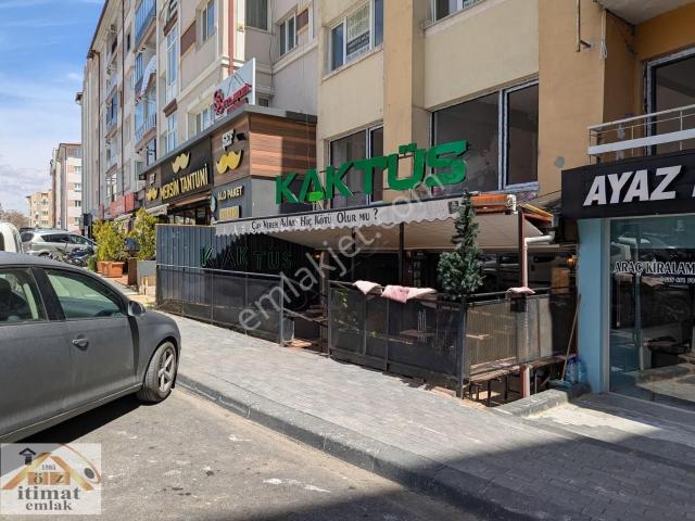 Öz İtimat Emlak / Mevlana Caddesi Telekom Yanı Satılık Dükkan