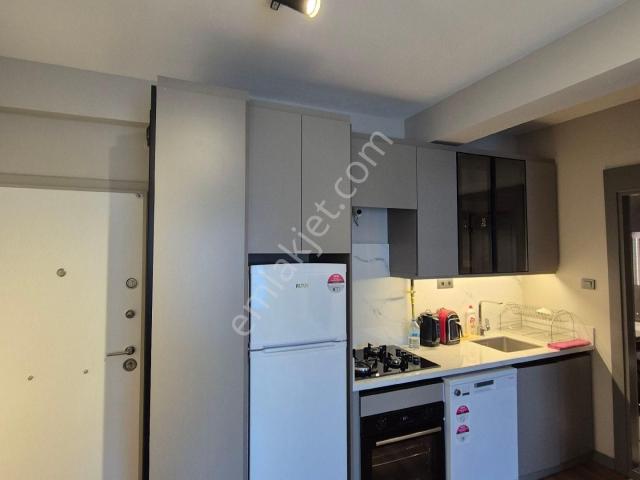 Özal Bulvarı Aksagaz Cıvarı 1+1 Full Eşyalı Az Katlı Doğalgazlı Kiralık Daire