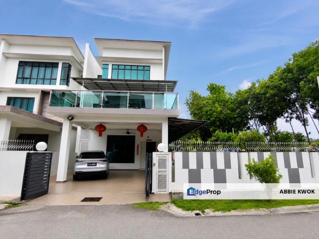 Ozana Residence