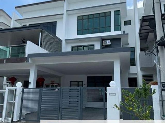Ozana Residence