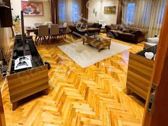 Ozan'dan Ambarılı'da İçi Full Yapılı Asansörlü Daire