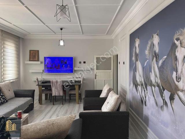 Özbal Emlak Ofis İş Bankası Civarı Dayalı Döşeli Kiralık Daire