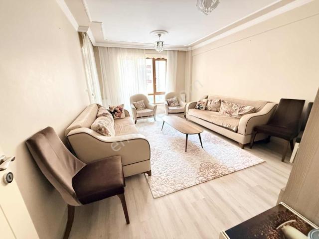 Özbey Emlaktan Eski Devlet Hastanesi Yakını Satılık 2+1