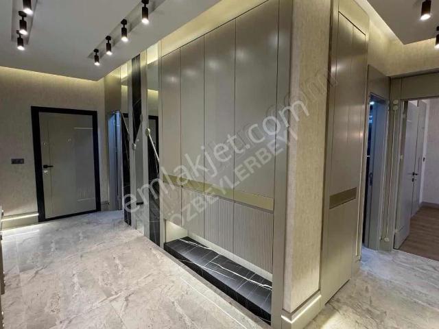 Özbeylerbeyi Gyo'dan Fıstıklıkta Ultra Lüks 3+1 Satılık Daire