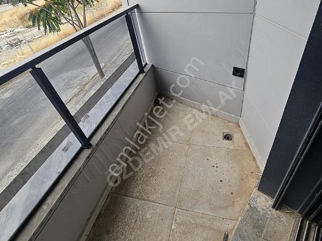 Özdemir Emlaktan Açık Mutfak Kiralık 2+1 Daire