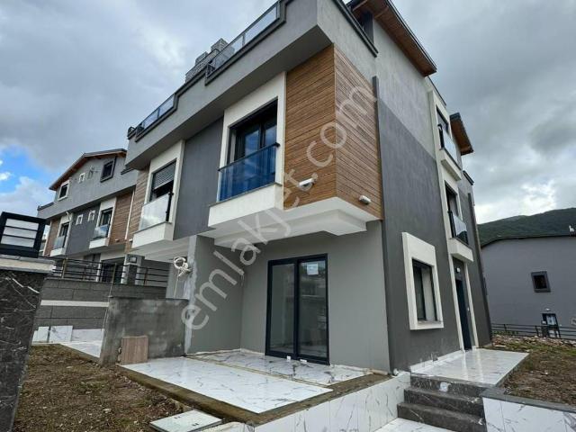Özdere Ortamahalede Denize 400 Metre Otopa
