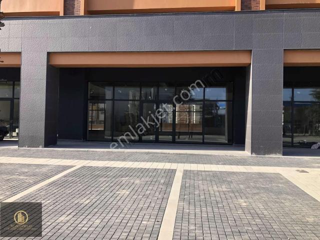 Özdilek Acıbadem Bölgesinde Kiralık Lüks Dükkanlar