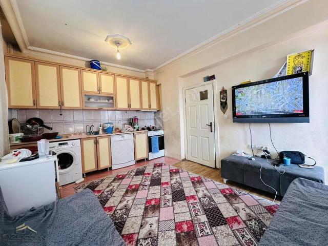 Özdoğan Emlaktan Gündoğdu Da 2+1 80m2 Katta Köşebaşı Daire