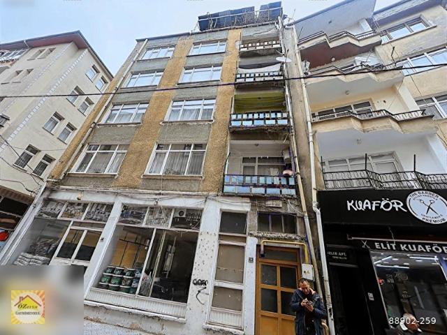 ÖZEVİMDEN ÇARŞI MERKEZDE SATILIK 3+1 DAİRE