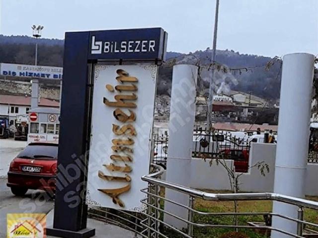 ÖZEVİMDEN ŞEHRİN EN GÖZDE SİTESİNDE ALTIN ŞEHİRDE LÜX 4+1 DAİRE