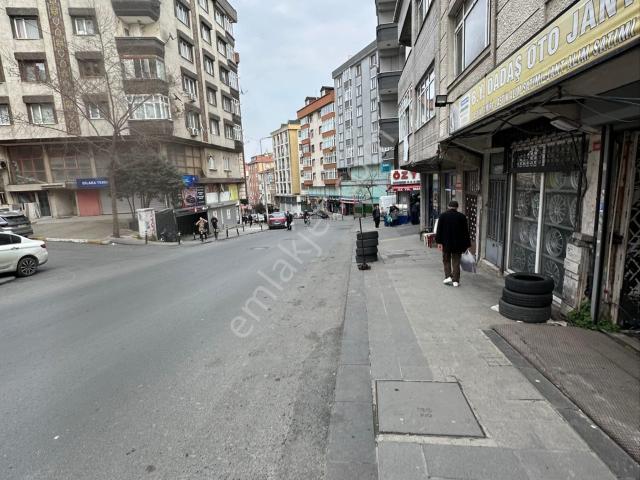 Özer Emlakdan Kiralık Cadde Üstü Dükkan