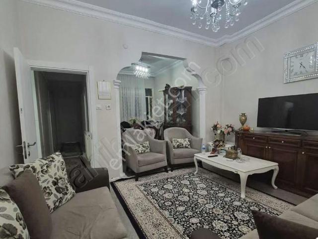 Özer Emlakdan Satılık Gülserenler Sk 3+1 Daire