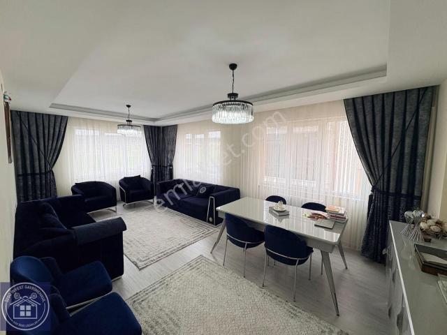 Özgü'den Zafertepe'de Site İçi Geniş 3+1 Daire