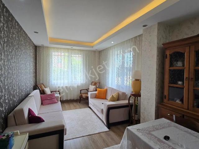 Özgün Emlaktan Düz Giriş 2+1 65 M2 Yeni Lüx Daire