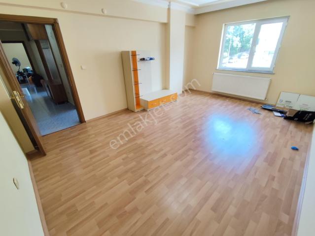 Özgür İnşaattan İsmetpaşa Mah 3+1 130m2 Satılık Daire !