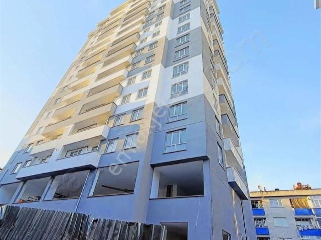 Özgür İnşaat'tan Site İçinde Arsa Daire Araç Takasa Uygun 10.kat