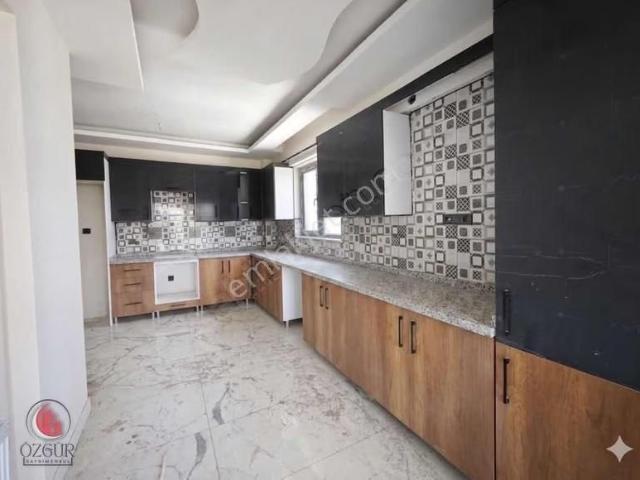 Özgür'den Tecde'de Satılık 3+1 Net 145 M² Sıfır Ara Kat Daire