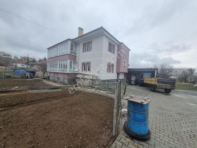 Özhan Mahallesinde Kiralık 2+1 Daire