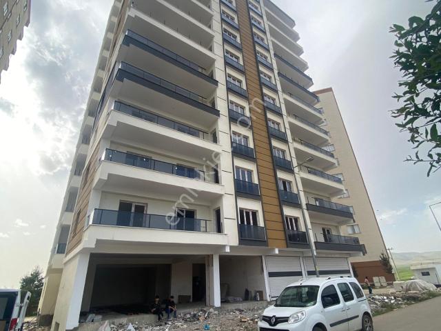 Özkılıç Emlaktan Satılık Sıfır Daire