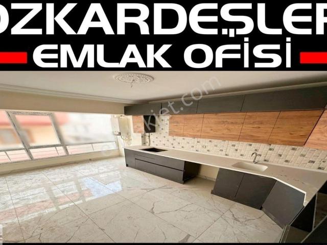 Özkardeşler'den Selim Cad Üzeri Asansörlü Full Yapılı 4+1 Dublex