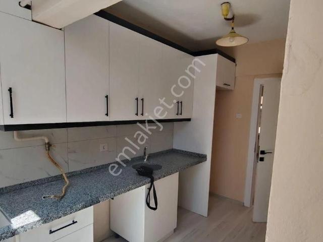 Özlem Den Günaydın Mahallesinde Full Tadilatlı 2+1 Kiralık Arakat Daire
