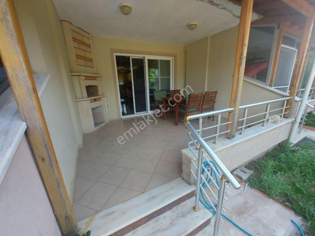 Öztoprak'tan Eriklide Denize Yakın 3+1 Triplex Yazlık