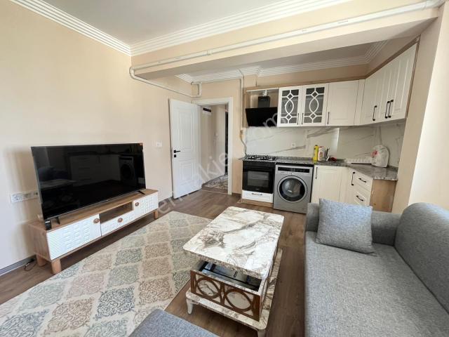 Çözüm Emlak'tan Muradiye'de 1+1 Eşyalı Kiralık Daire