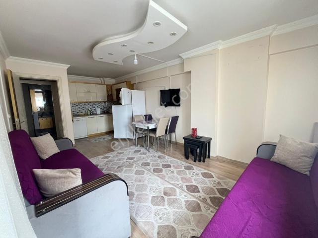 Çözüm Emlak'tan Karaali'de 1+1 Eşyalı Ara Kat Kiralık Daire