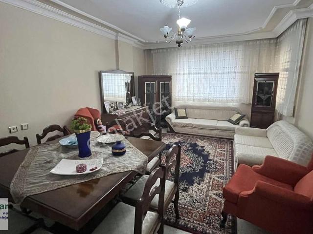 Özyurtlar'dan Dinçer'de Geniş Ara Kat Daire