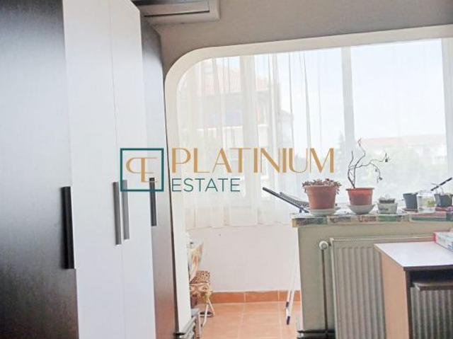 P4584 Apartament cu 4 camere DECOMANDAT, zona Bucovina