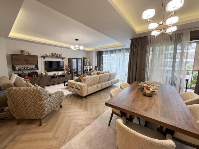 Pınarlar Greenpark'ta Kiralık 3+1 Daire