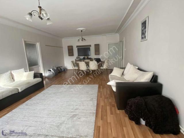 Pılot Sitesinde Satılık 3+1 Daire