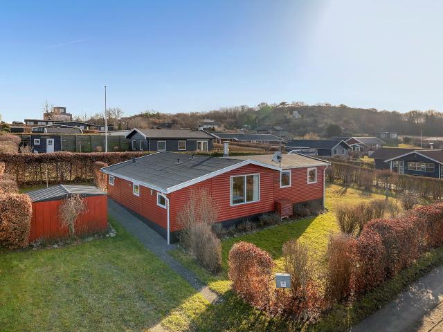 Pæretræsvej 7, Sandvig