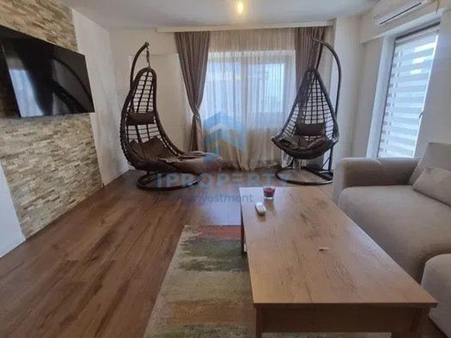 P ta Victoriei | 2 Camere | Renovat | Prox. Metrou | Parcare |