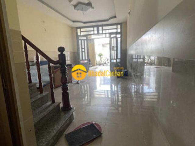 P. 15, quận 8, sát mặt tiền, hẻm nhựa, ô tô vào nhà, 104m2, 3tầng, 4pn, nhỉnh 5tỷ