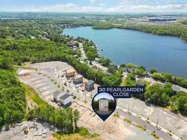 Pc 8 30 Pearlgarden Close, Dartmouth, NS, B2X 2E8 house for.