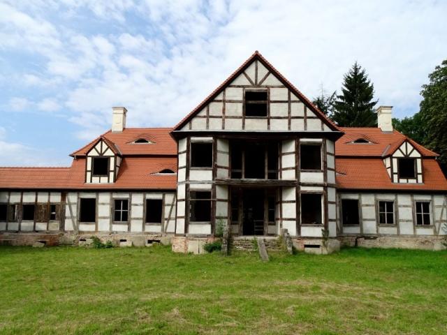 Pałacowa 145 000 m², Świerzno