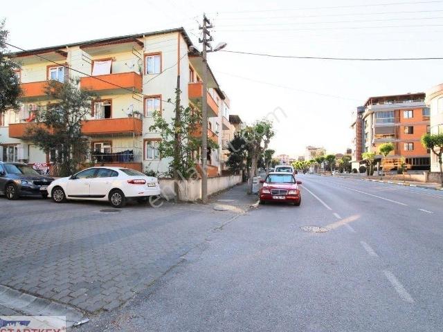 Paşaalanının Kalbinde! Yüksek Giriş, Geniş Ve Ferah 3+1 Daire